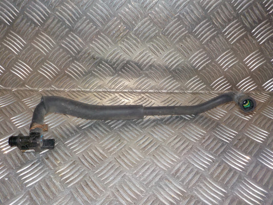 Opel Karl Vacuum Ventil Med OEM Nr. 13581099 Fra Opel Ophugger