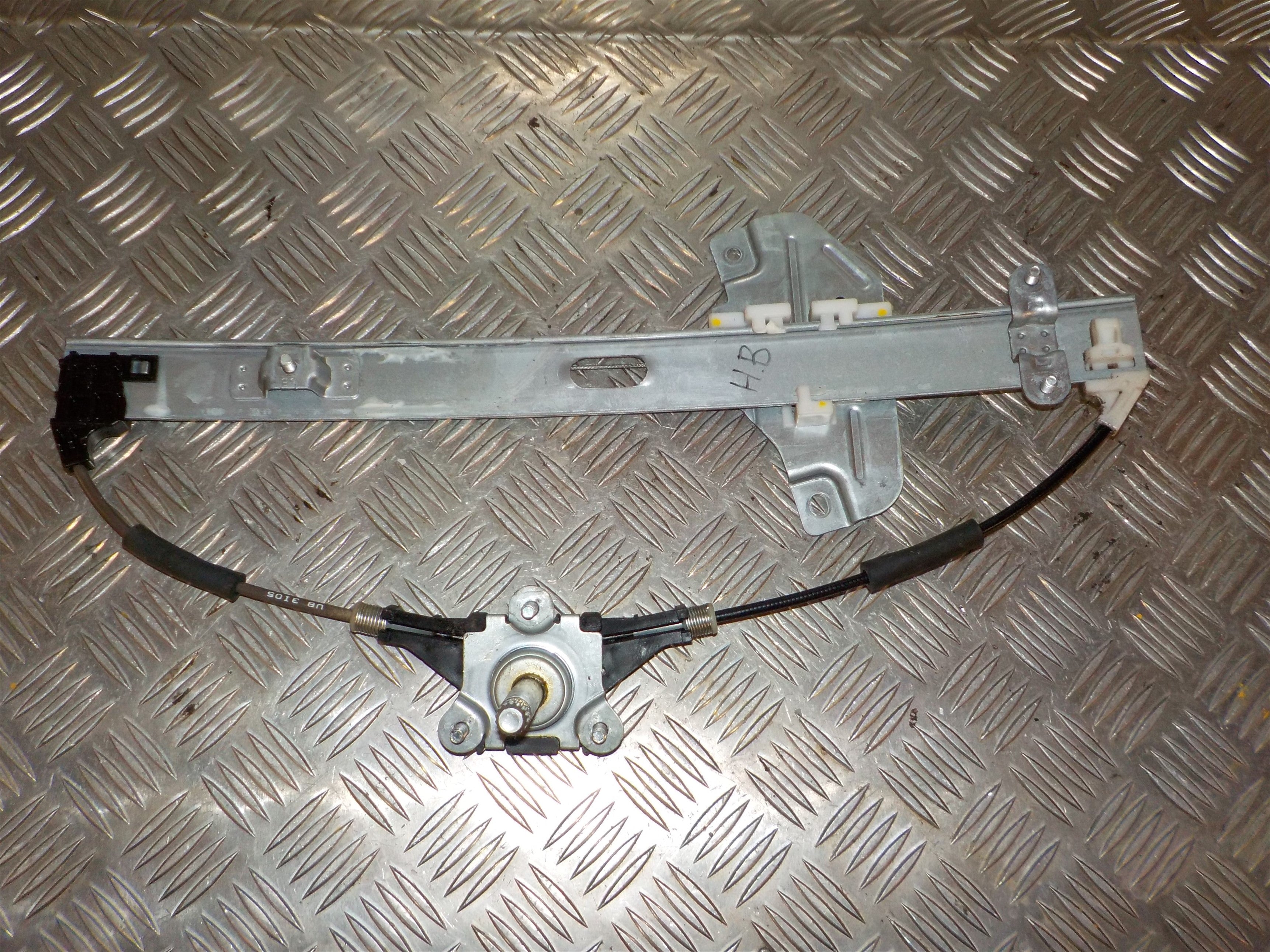 Kia Rio Ub Rudemotor - Rudehejs Med OEM Nr. 834021W000 Fra Kia Ophugger