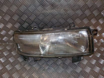 Renault Master Forlygte Med OEM Nr. 7701044520 Fra Renault Ophugger