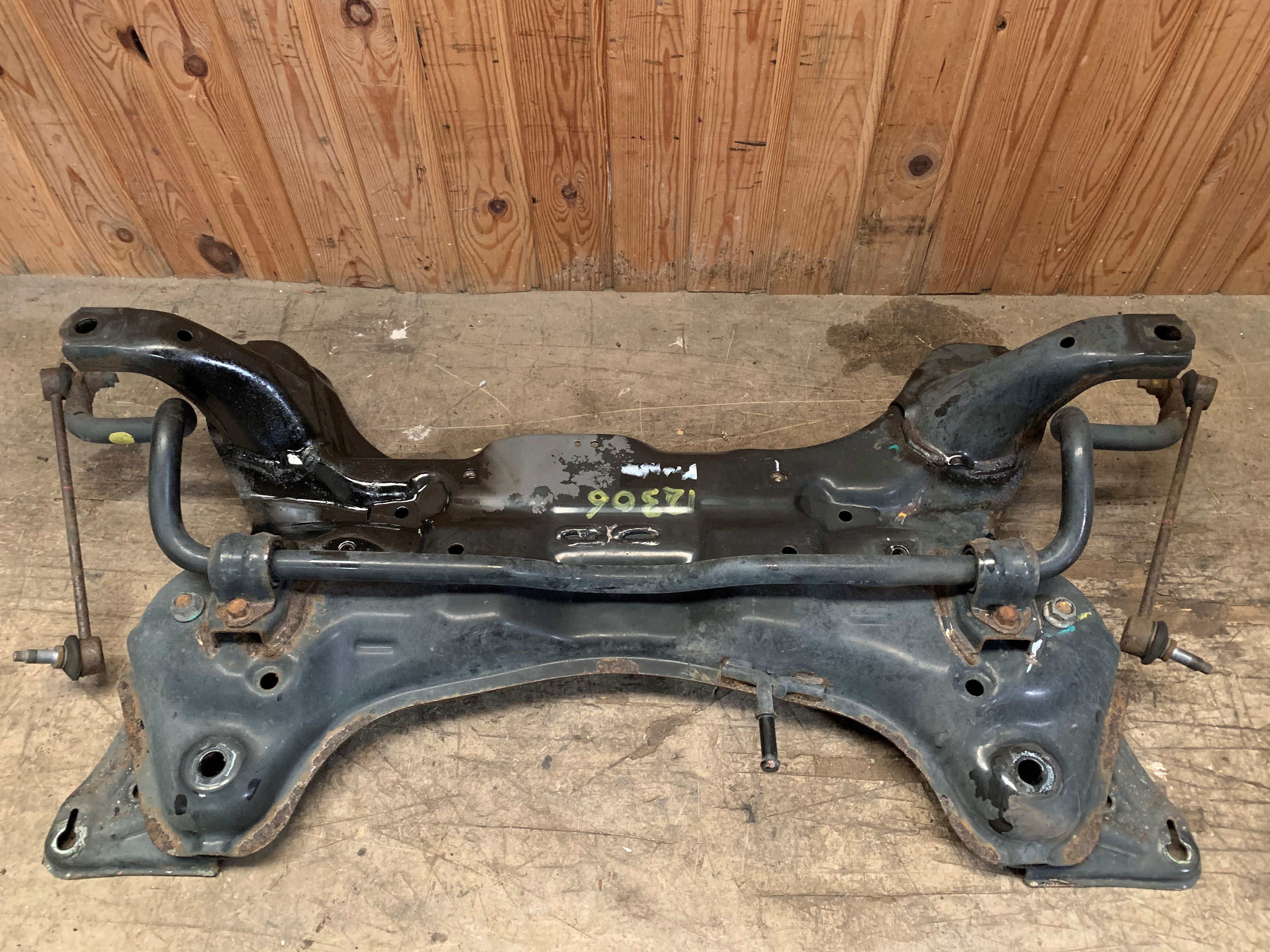 Kia Ceed Pro Forbro Med OEM Nr. 62400A6000 Fra Kia Ophugger