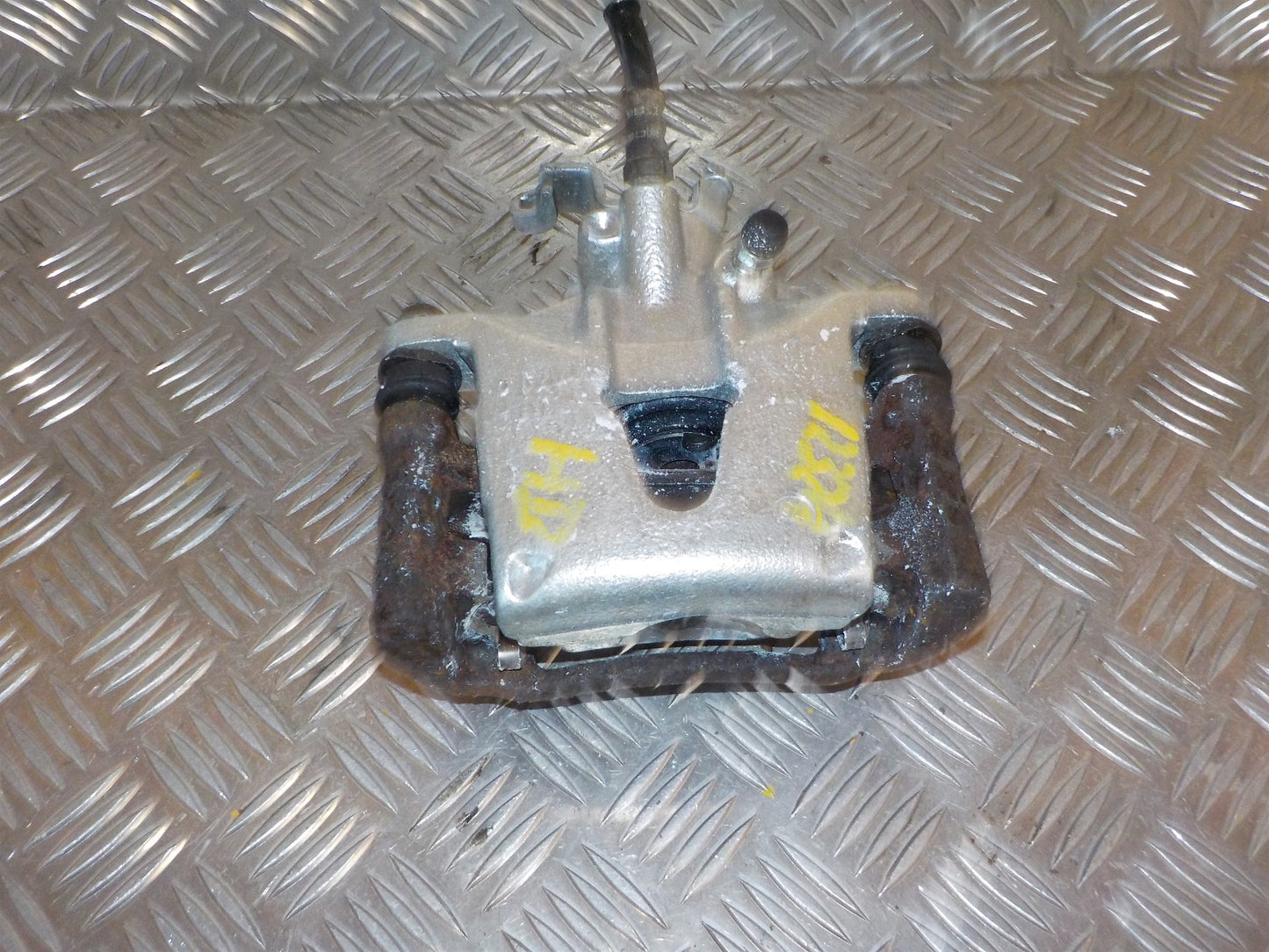 Ford Mondeo 3 Bremsekaliber HB Med OEM Nr. 1478338 Fra Ford Ophugger