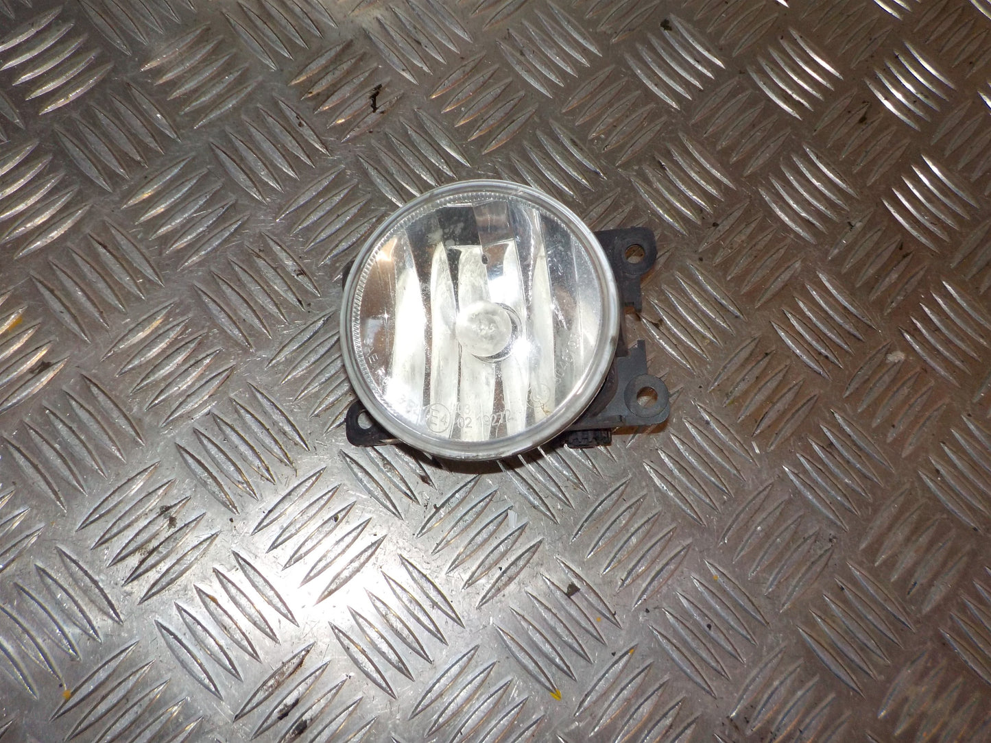 Citroen C3 II Tågelygte For Med OEM Nr. 6224Q9	 Fra Citroen Ophugger