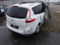 Renault Grand Scenic 3 Pluk-Selv-Bil Med OEM Nr. Ophugger Fra Renault Ophugger
