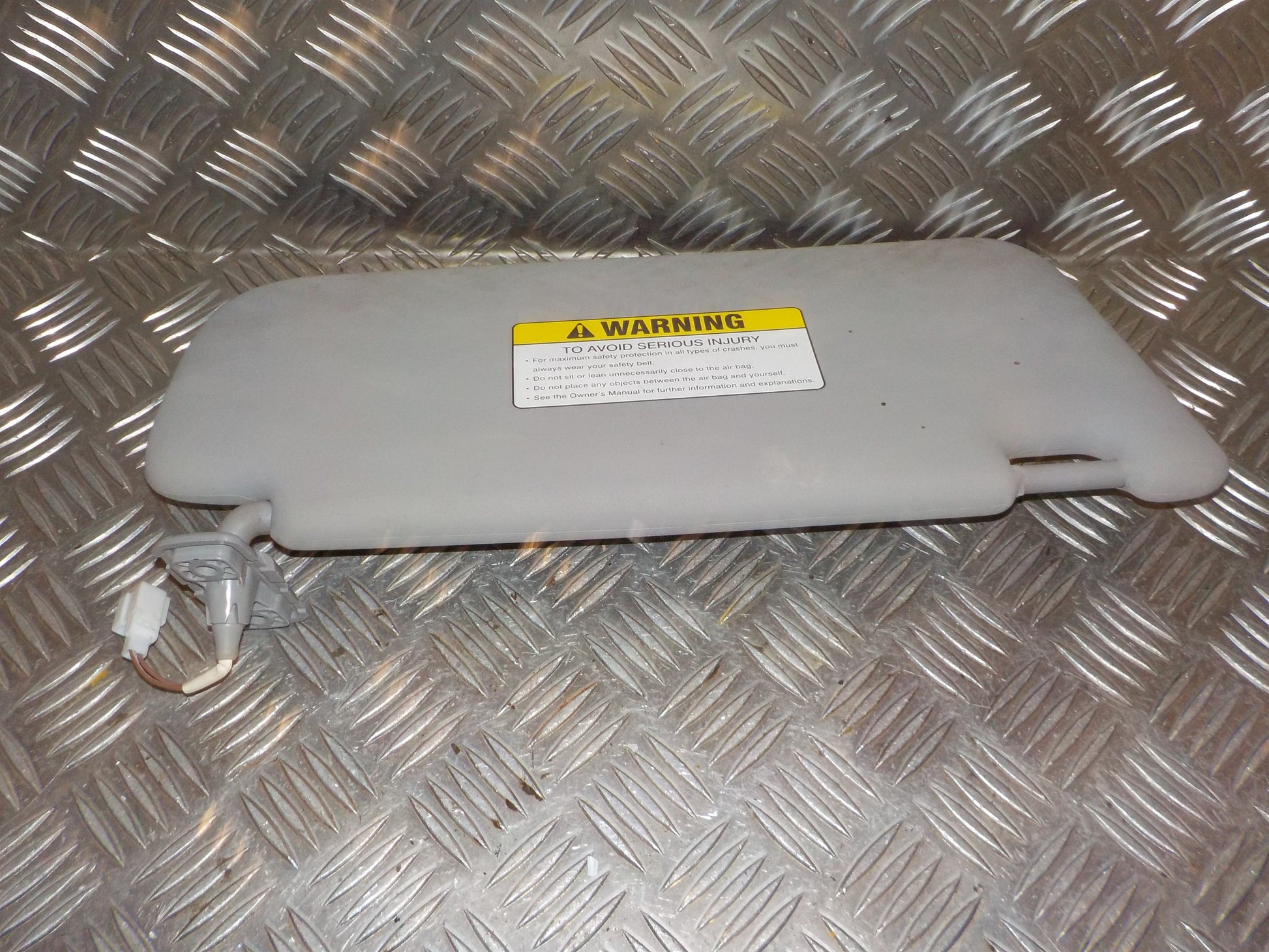 Kia Ceed Solskærm Med OEM Nr. 852354D000ED Fra Kia Ophugger