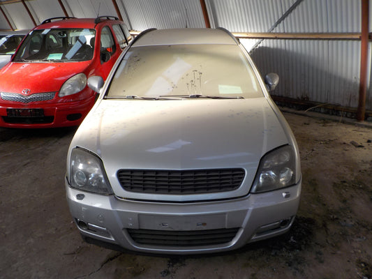 Opel Vectra C Pluk-Selv-Bil Med OEM Nr. Ophugger Fra Opel Ophugger