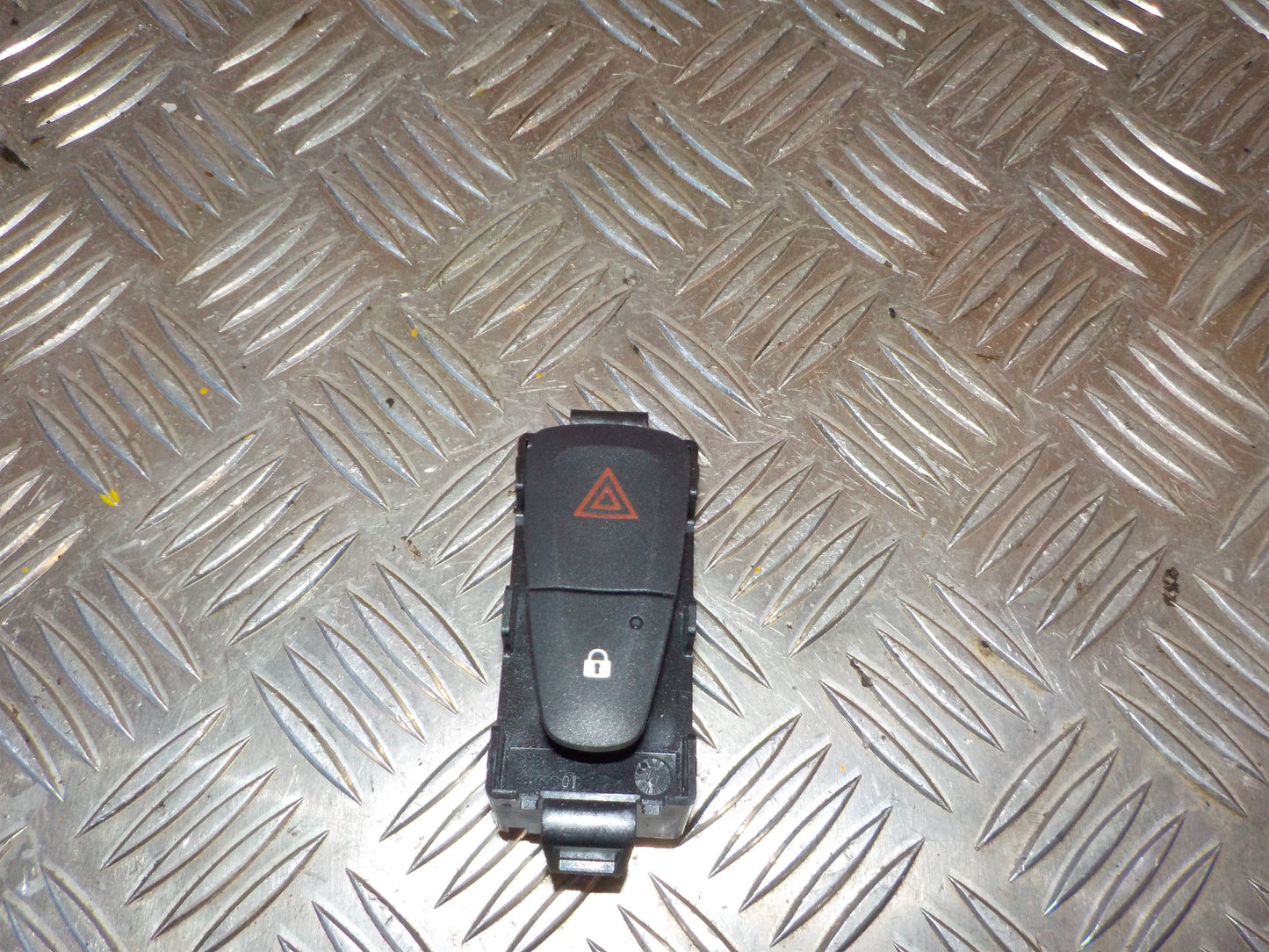 Renault Grand Scenic 3 Kontakt Katastrofe Med OEM Nr. 252100001R Fra Renault Ophugger