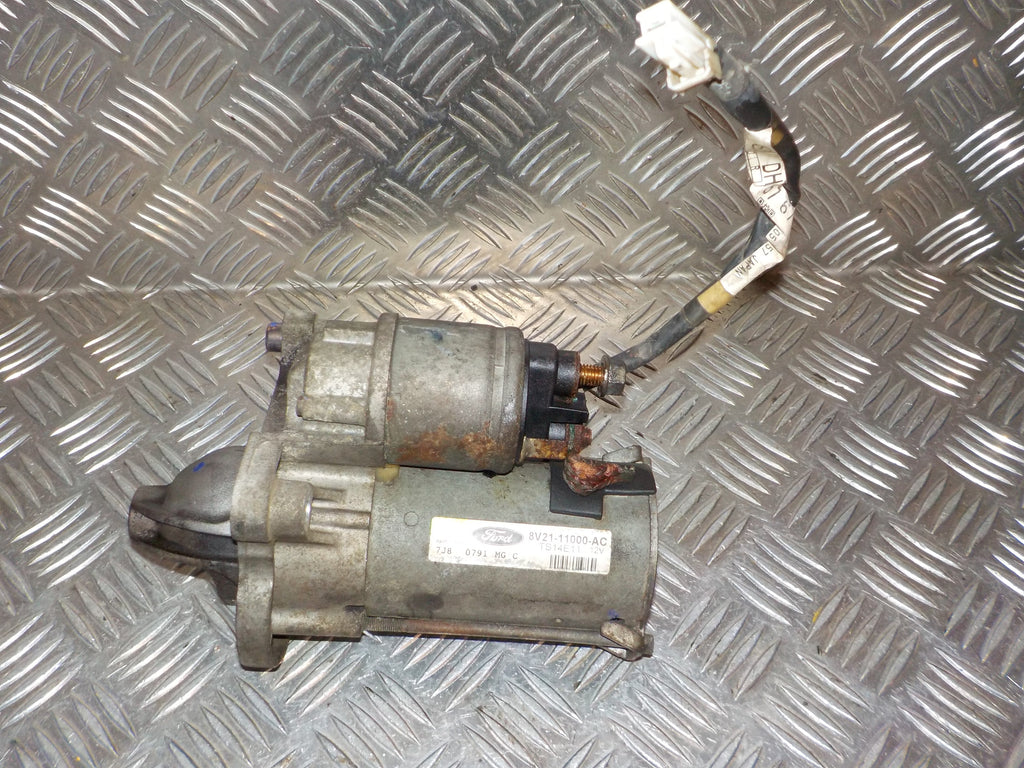 Mazda 2 De Starter Med OEM Nr. 8V2111000AC Fra Mazda Ophugger