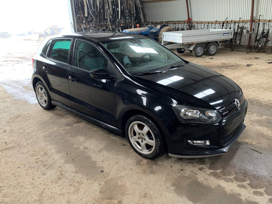 VW Polo 6R Pluk-Selv-Bil Med OEM Nr. Ophugger Fra VW Ophugger