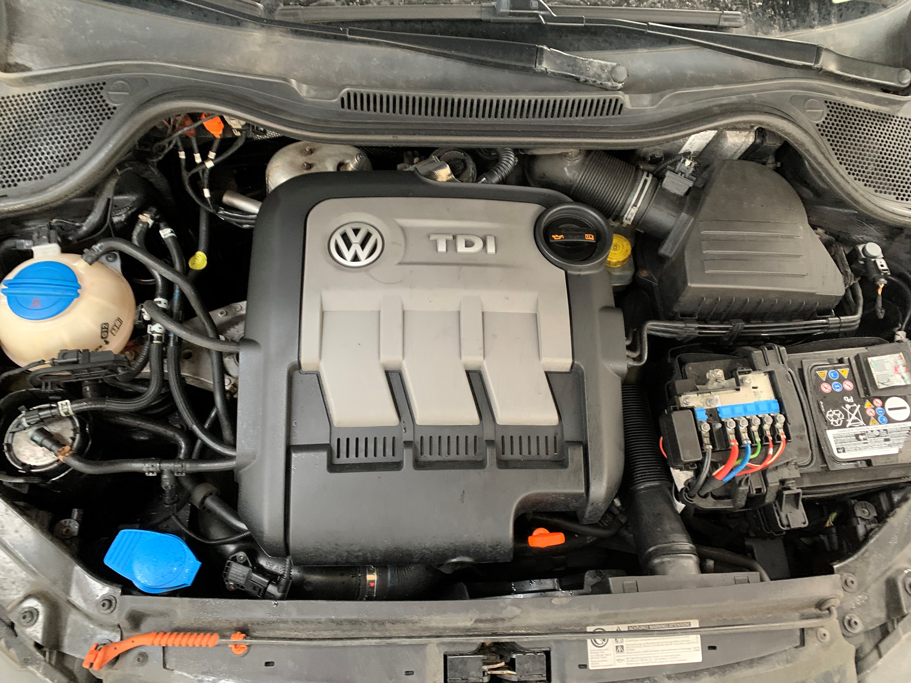 VW Polo 6R Pluk-Selv-Bil Med OEM Nr. Ophugger Fra VW Ophugger