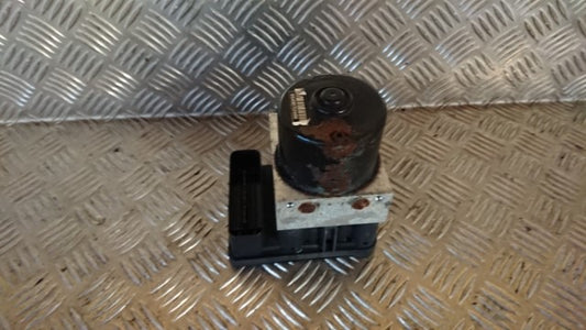 Seat Toledo Abs Pumpe Med OEM Nr. 1J0698117C Fra Seat Ophugger