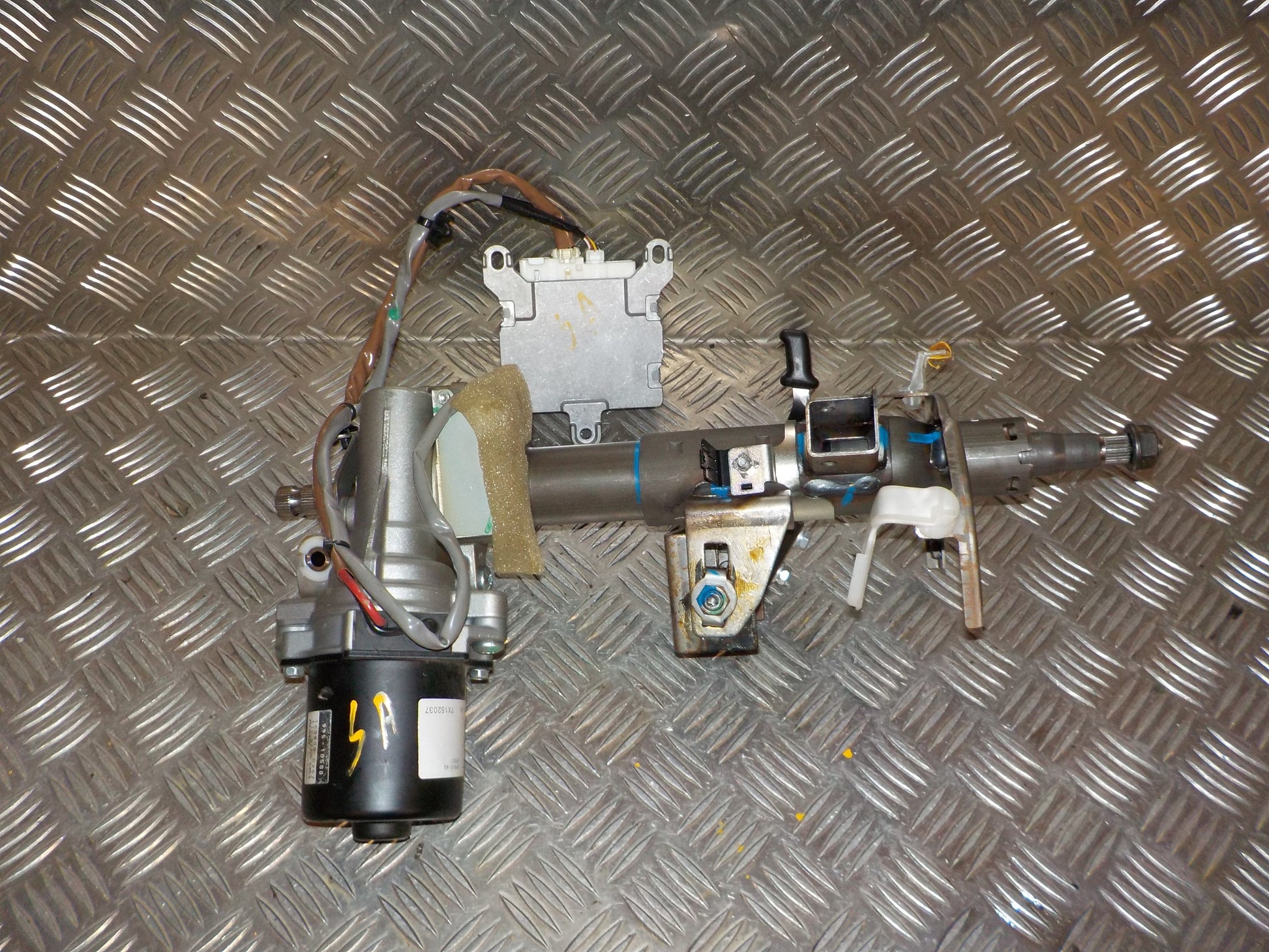 Toyota Aygo Ratstamme M/El-Servo Med OEM Nr. 1608000252 Fra Toyota Ophugger