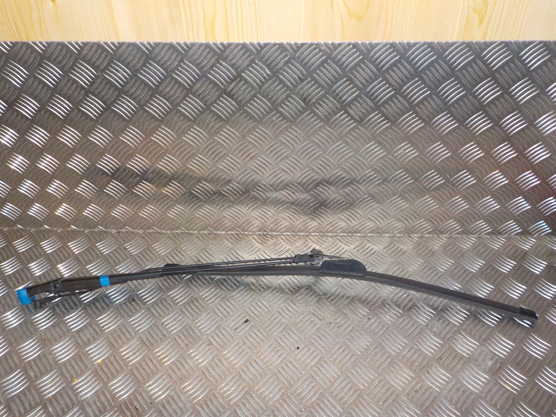 Toyota Aygo Viskerarm Med OEM Nr. 852210H010 Fra Toyota Ophugger