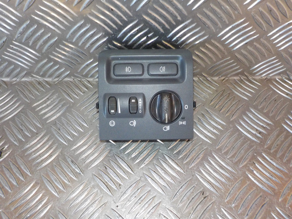 Volvo S40/V40 Kontakt Lys Med OEM Nr. Ophugger Fra Volvo Ophugger