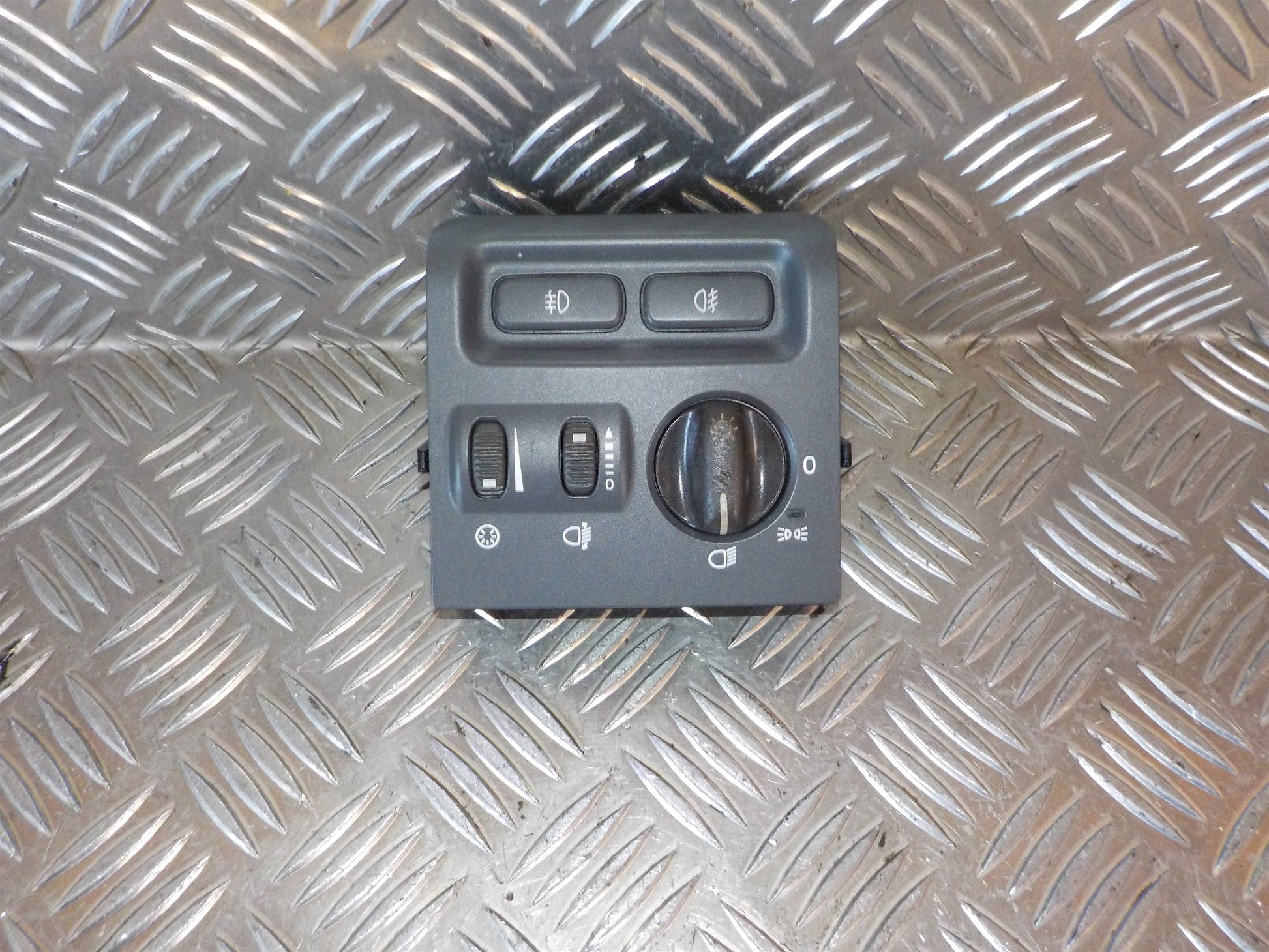 Volvo S40/V40 Kontakt Lys Med OEM Nr. Ophugger Fra Volvo Ophugger