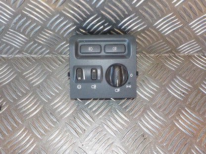 Volvo S40/V40 Kontakt Lys Med OEM Nr. Ophugger Fra Volvo Ophugger