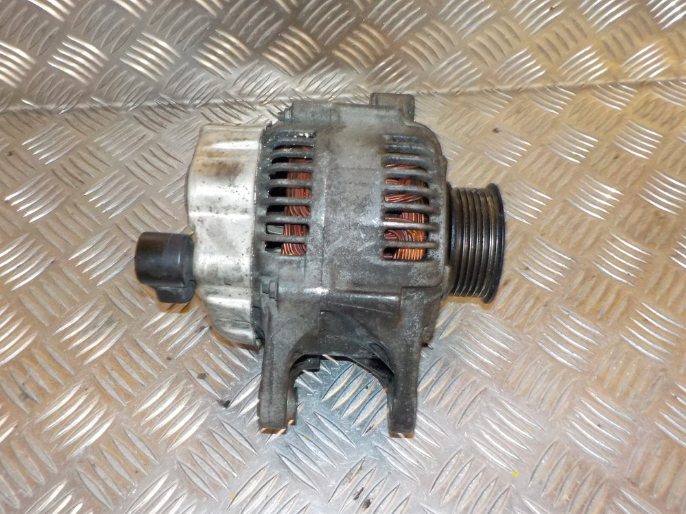 Chrysler Voyager Generator Med OEM Nr. 4727221 Fra Chrysler Ophugger
