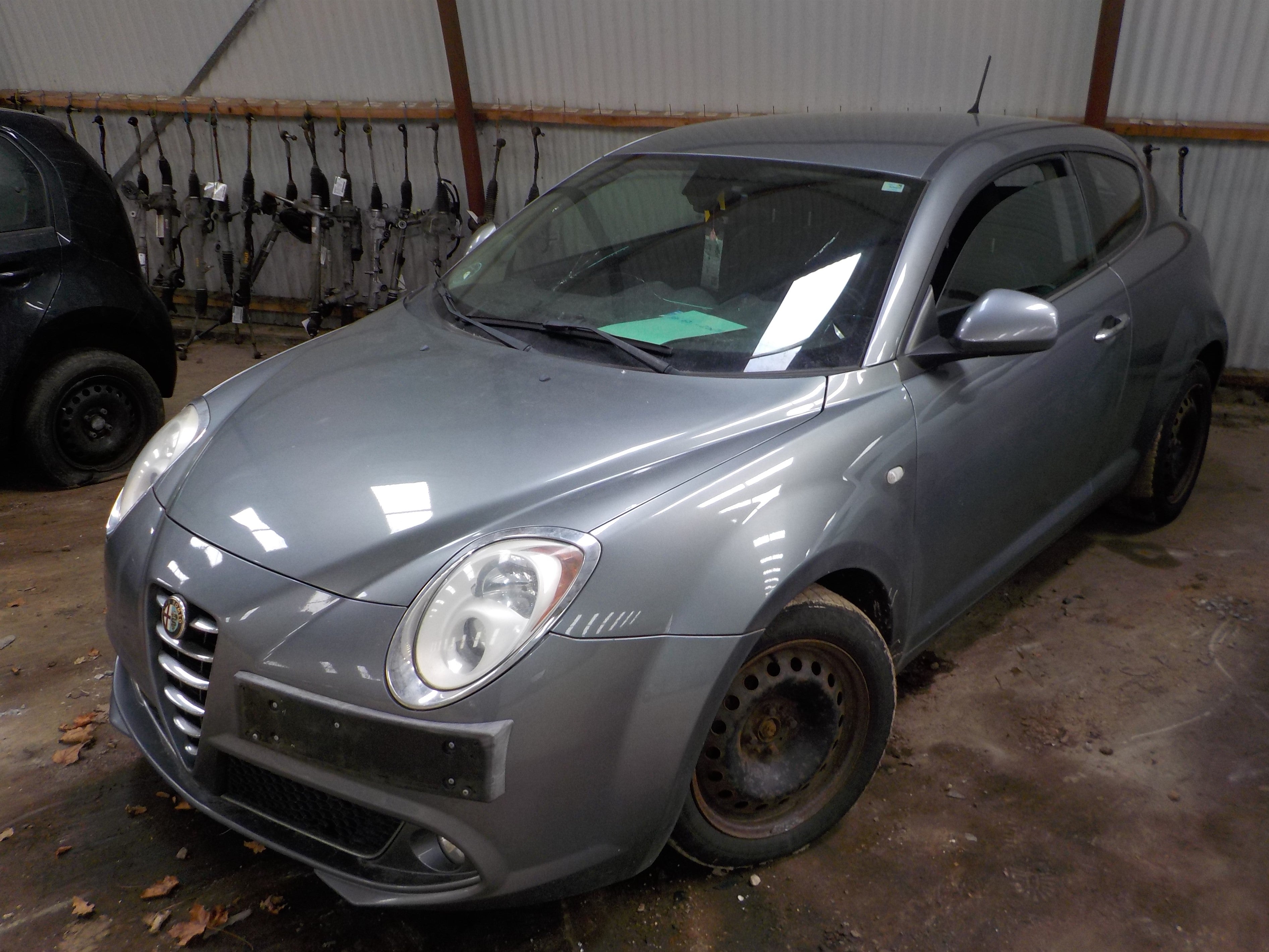 Alfa Romeo Alfa Mito Pluk-Selv-Bil Med OEM Nr. Ophugger Fra Alfa Romeo Ophugger
