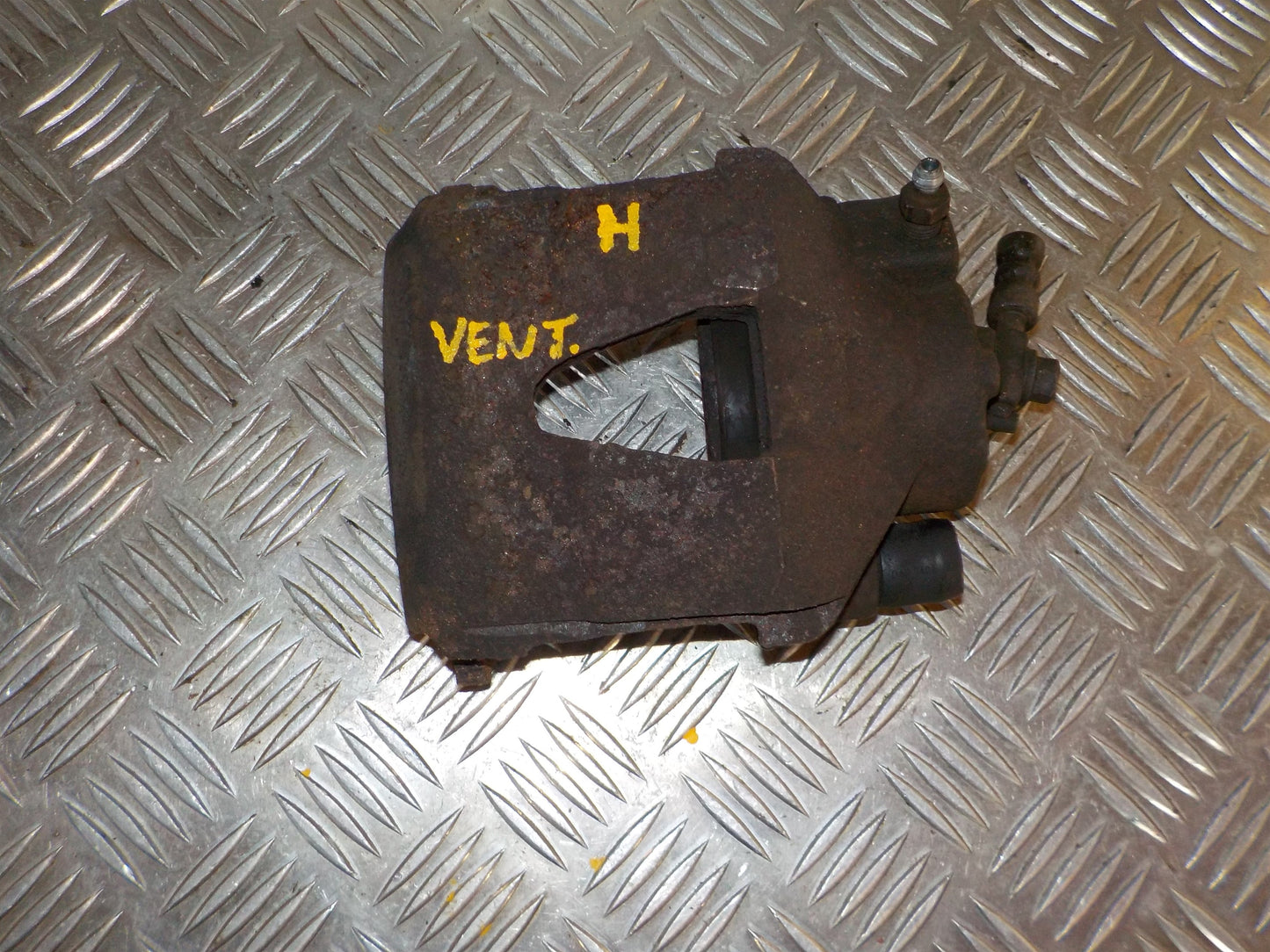 VW Polo 6R Bremsekaliber HF Med OEM Nr. 1K0615124D Fra VW Ophugger