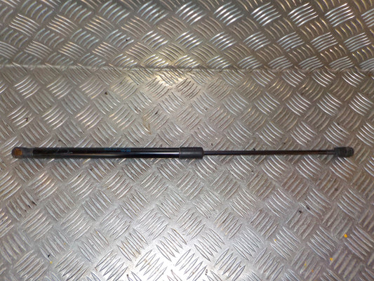 VW Polo 6R Bagklapsdæmper Med OEM Nr. 6R6827550D Fra VW Ophugger