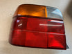BMW 3-Serie E36 Baglygte Med OEM Nr. 8357869 Fra BMW Ophugger