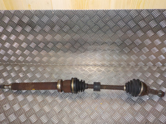 Ford Fiesta 7 Trækaksel For H Med OEM Nr. 1722704 Fra Ford Ophugger