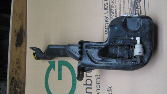 Opel Astra H Sprinkler M/Motor Med OEM Nr. Ophugger Fra Opel Ophugger