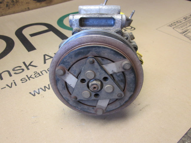 Peugeot 206 Aircondition Pumpe Med OEM Nr. SD6V12 Fra Peugeot Ophugger