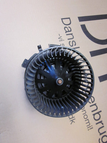 Peugeot 206 Varmeblæser Med OEM Nr. Ophugger Fra Peugeot Ophugger