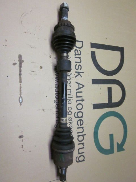 Opel Agila A Trækaksel For V Med OEM Nr. Ophugger Fra Opel Ophugger