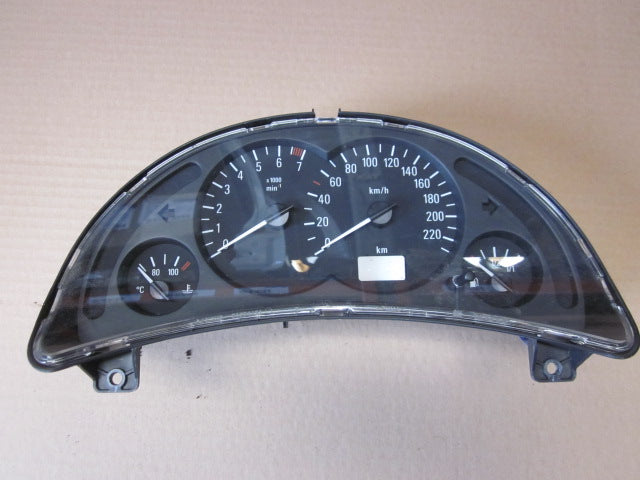 Opel Corsa C Speedometer - Instrument Med OEM Nr. Ophugger Fra Opel Ophugger
