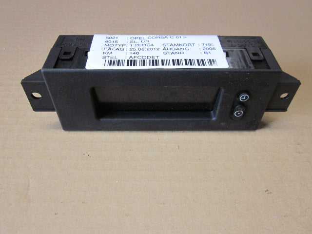 Opel Corsa C Ur Med OEM Nr. Ophugger Fra Opel Ophugger