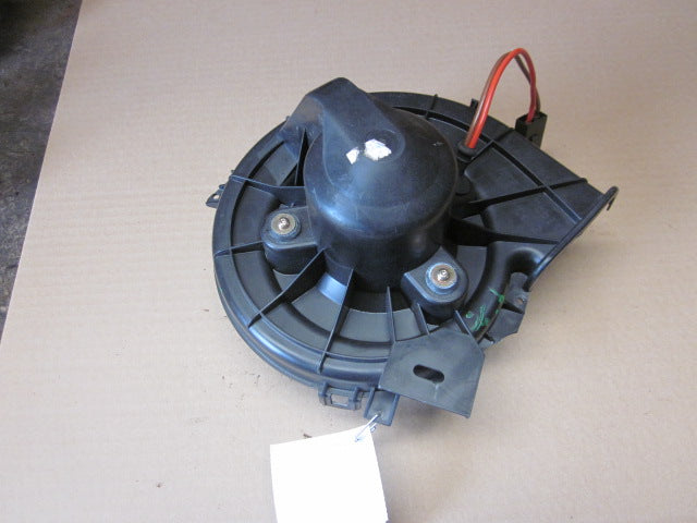 Opel Corsa C Varmeblæser Med OEM Nr. Ophugger Fra Opel Ophugger