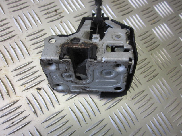 Renault Clio 3 Dørlås Med OEM Nr. Ophugger Fra Renault Ophugger
