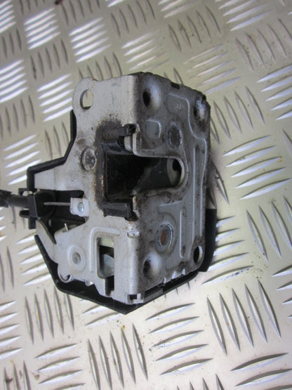 Renault Clio 3 Dørlås Med OEM Nr. Ophugger Fra Renault Ophugger