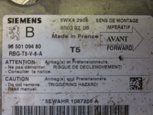 Peugeot 307 Airbag Elboks Med OEM Nr. 9650109480 Fra Peugeot Ophugger