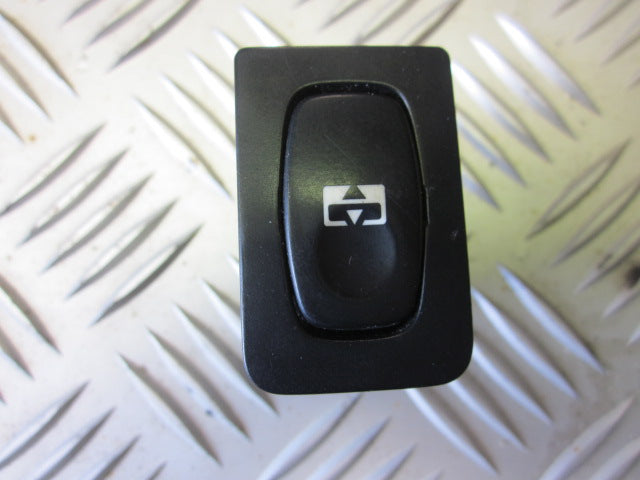 Peugeot 307 Kontakt Diverse Med OEM Nr. Ophugger Fra Peugeot Ophugger