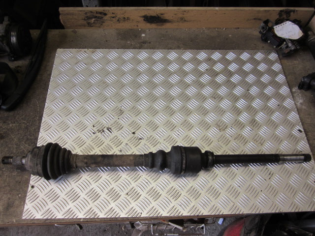 Peugeot 307 Trækaksel For H Med OEM Nr. 9812781280 Fra Peugeot Ophugger