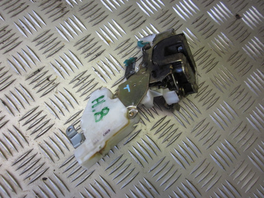 Nissan Almera N16 Dørlås Med OEM Nr. 82552BM760 Fra Nissan Ophugger