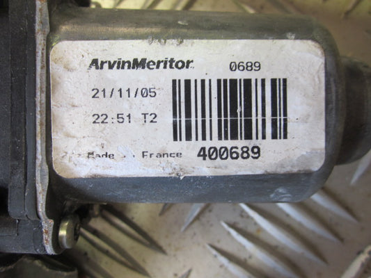 Nissan Almera N16 Rudemotor - Rudehejs Med OEM Nr. Ophugger Fra Nissan Ophugger