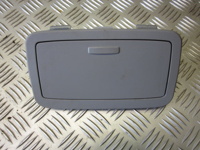 Nissan Almera N16 Tilbehør Diverse Med OEM Nr. Ophugger Fra Nissan Ophugger