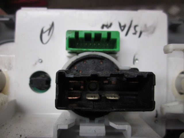 Suzuki Alto Varmeregulering Med OEM Nr. Ophugger Fra Suzuki Ophugger