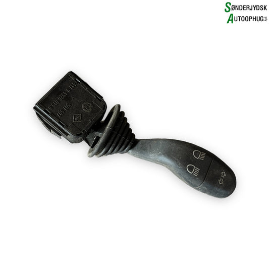 Skoda Felicia Kontakt Blink Med OEM Nr. Ophugger Fra Skoda Ophugger