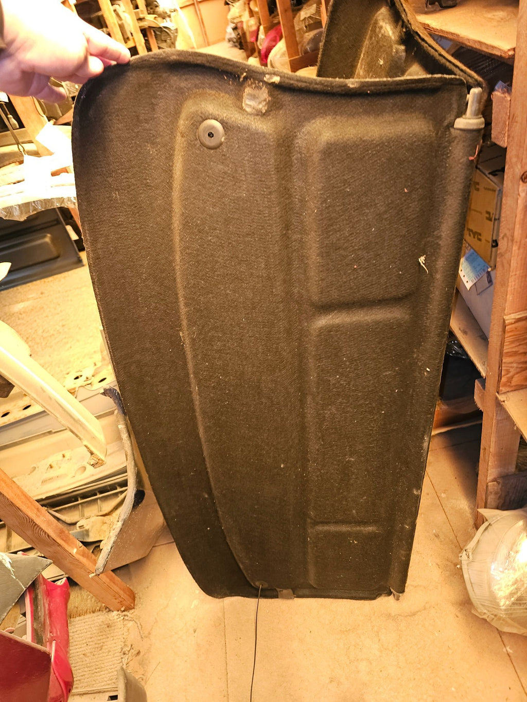 Ford Escort Brazil Baghylde/Hattehylde Med OEM Nr. Ophugger Fra Ford Ophugger