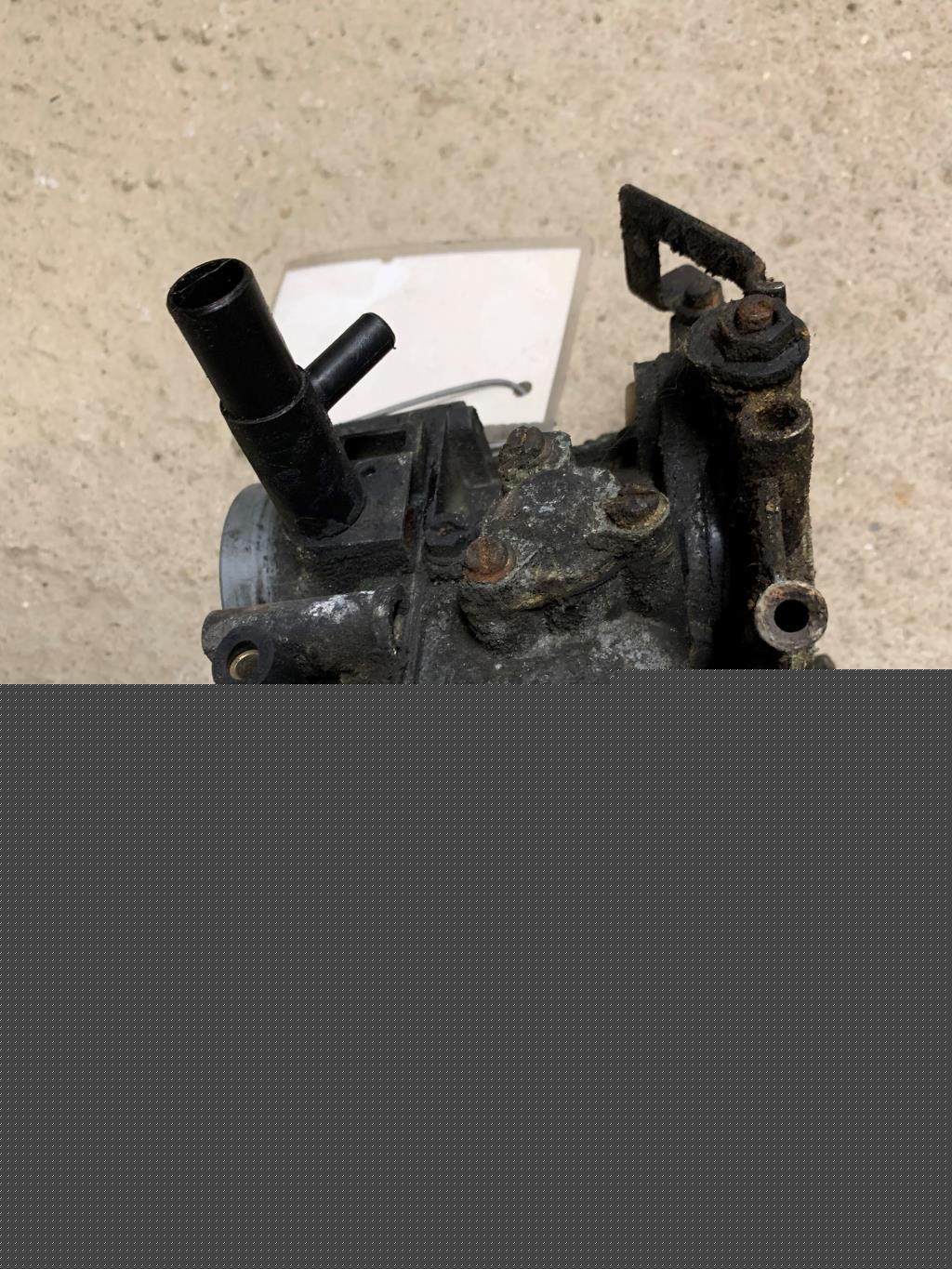 Renault R5 Karburator Med OEM Nr. Ophugger Fra Renault Ophugger