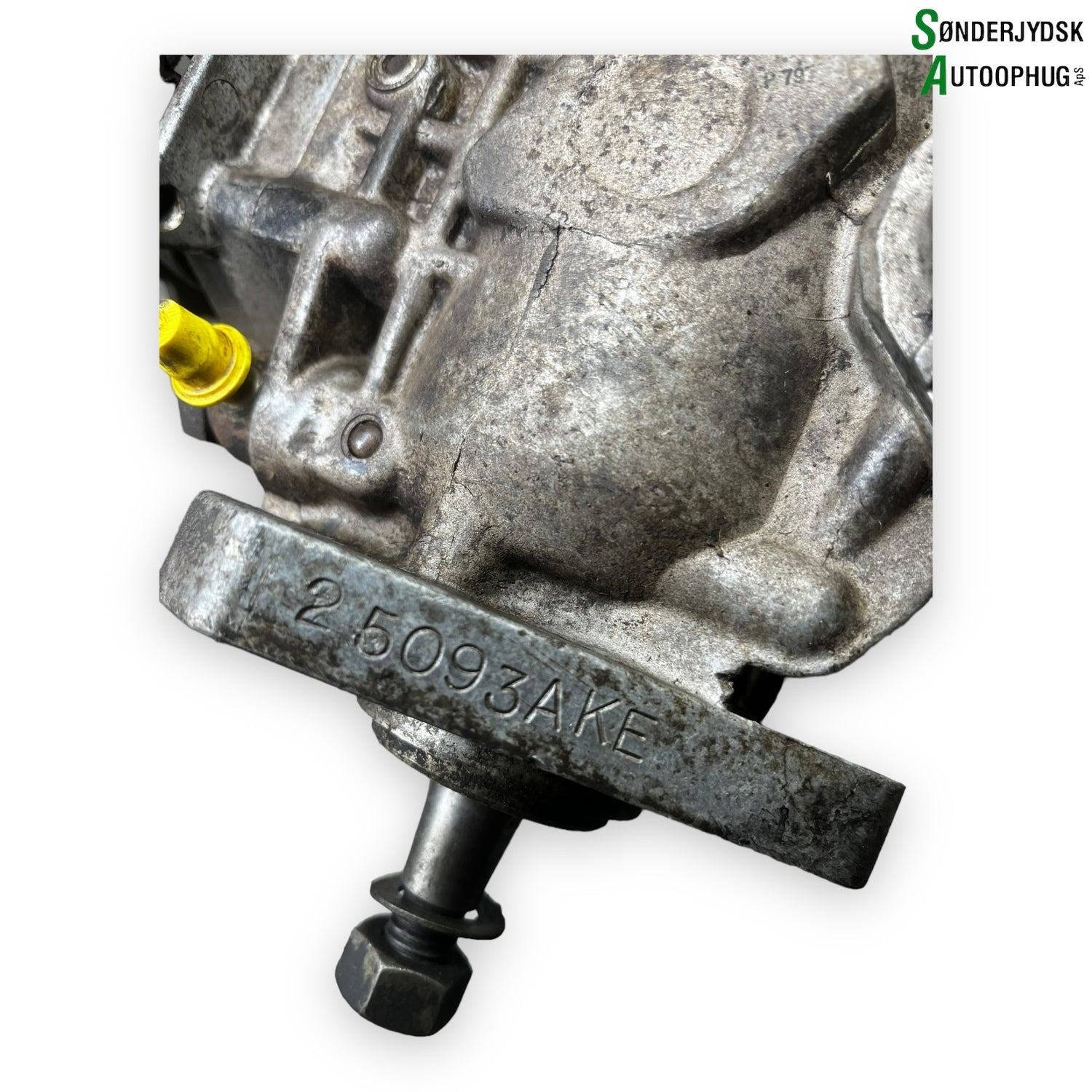 VW Golf 2 Dieselpumpe Med OEM Nr. 9F2500R16 Fra VW Ophugger