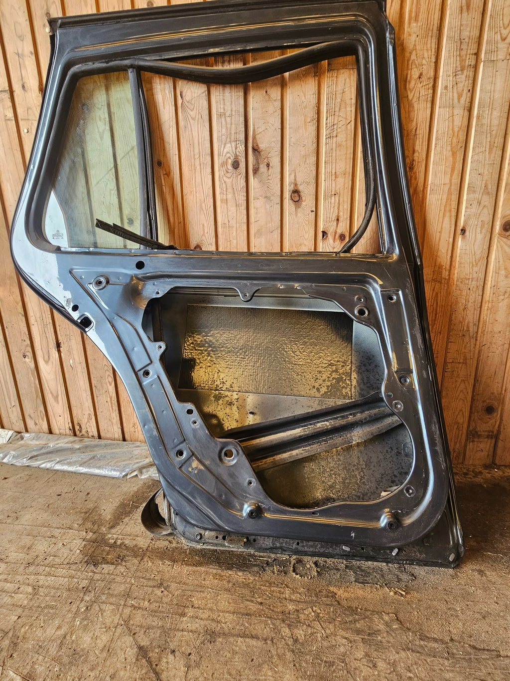VW Golf 4 1J Bagdør V Med OEM Nr. 1J6833055F Fra VW Ophugger