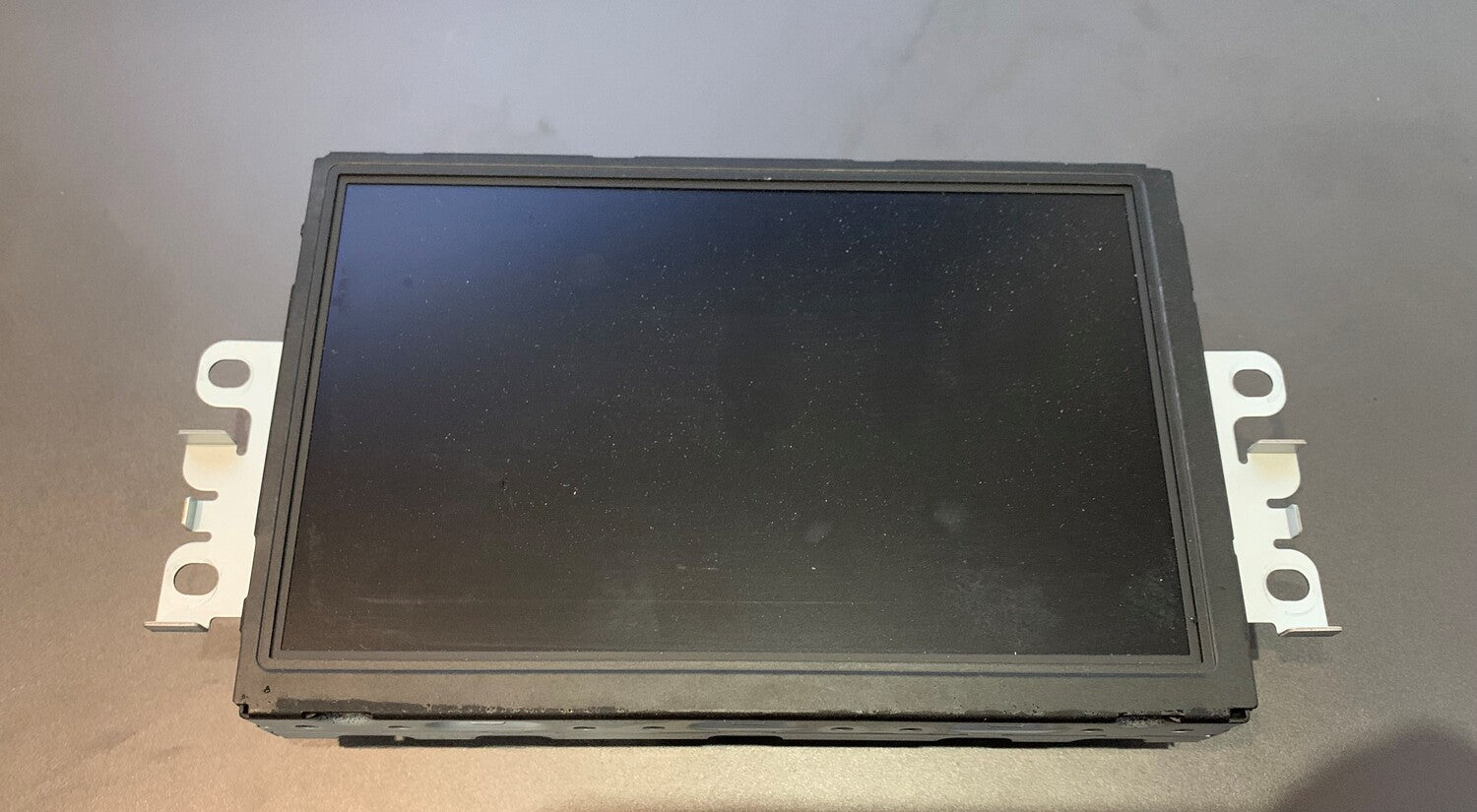 Volvo V70 Radio, Multi Display Med OEM Nr. 31382906 Fra Volvo Ophugger
