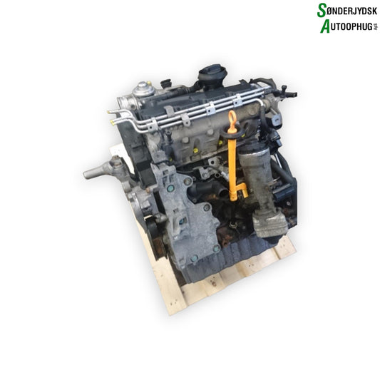 VW Touran 1T GP Motor Med OEM Nr. 03G100098X Fra VW Ophugger