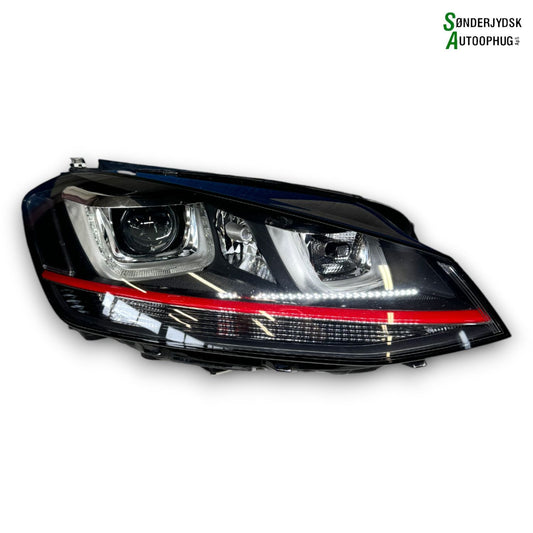 VW Golf 7 AU Forlygte Med OEM Nr. 4G0907697G Fra VW Ophugger