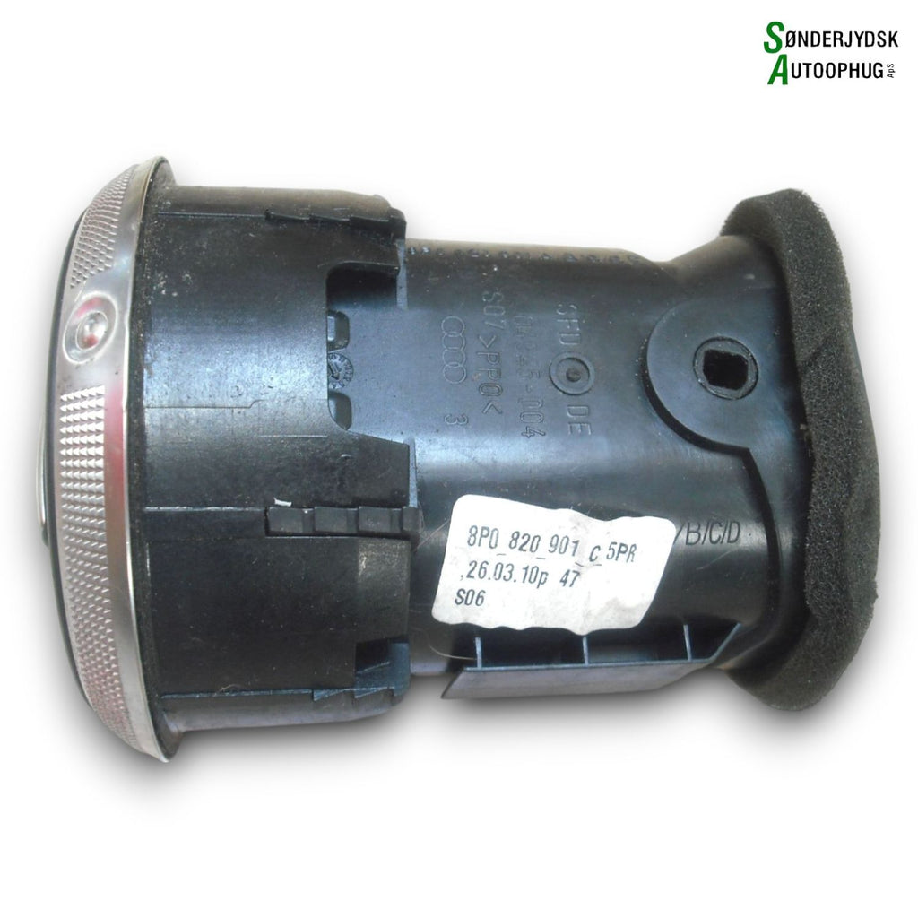 Audi A3 Friskluftsdyse Med OEM Nr. 8P0820901C5PR Fra Audi Ophugger